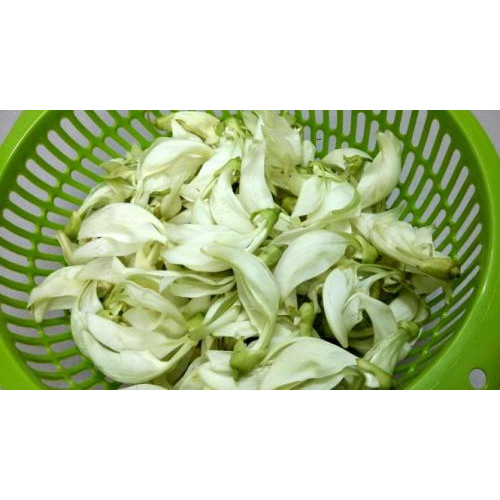 Bông So Đũa: Từ Vườn Nhà Đến Mâm Cơm Ấm Tình Thân